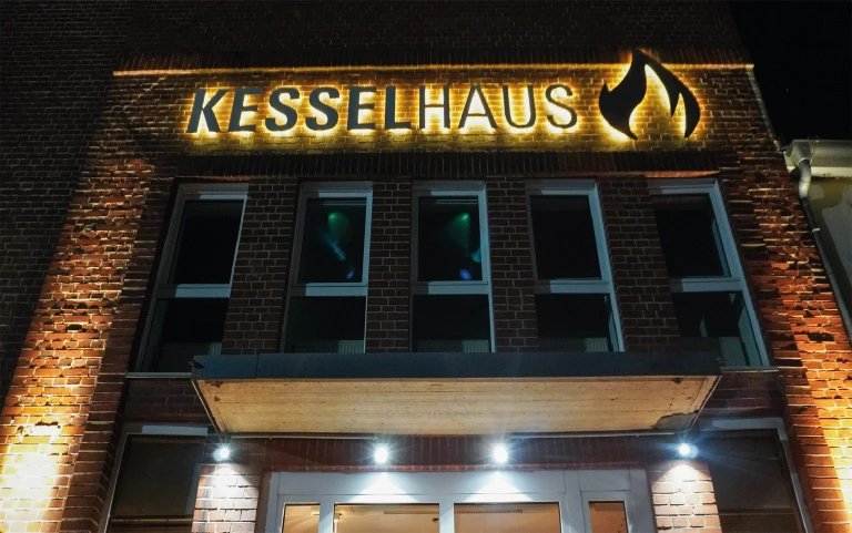 Kesselhaus in Lemgo bei Nacht